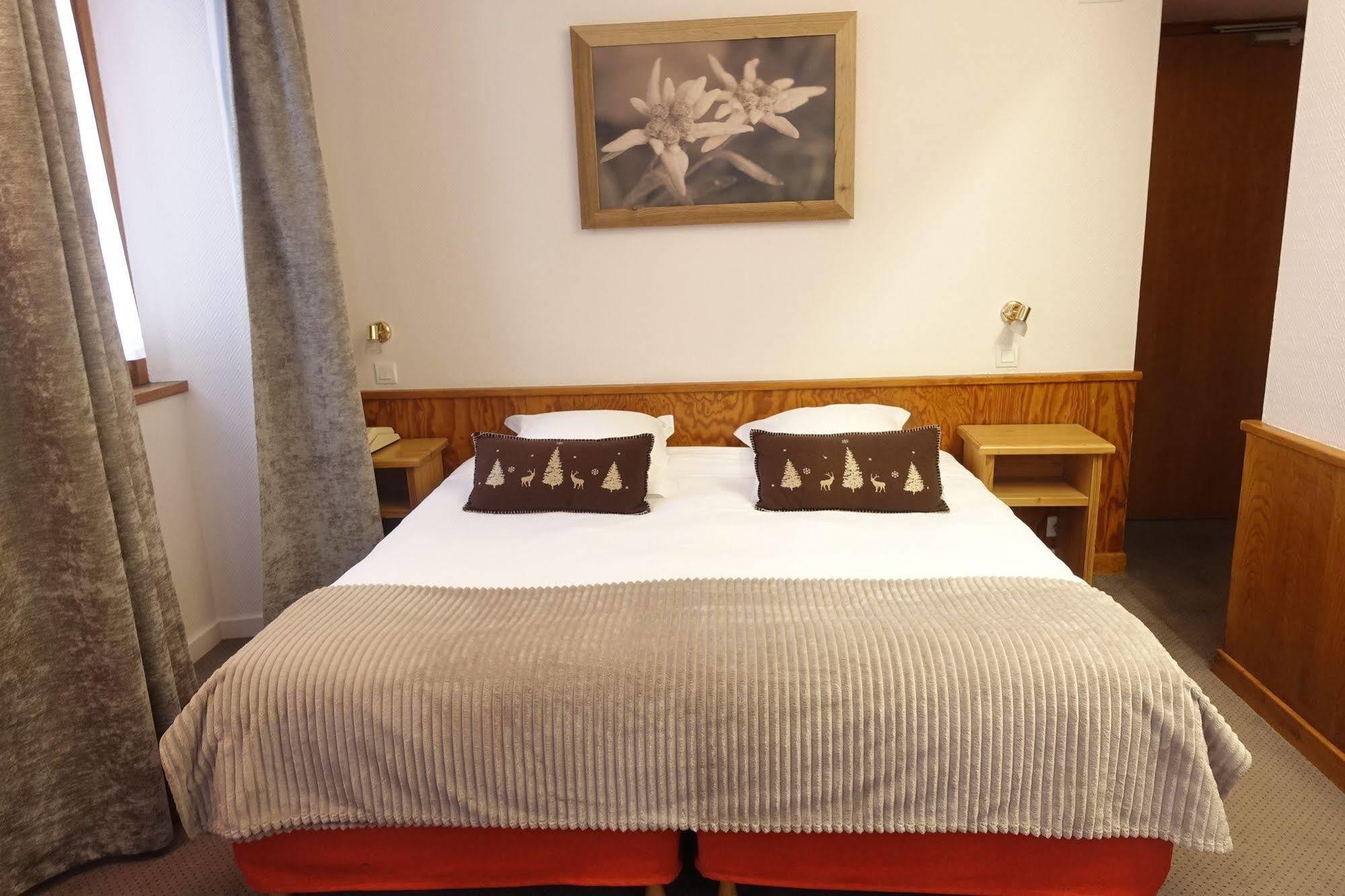 Hotel Restaurant La Couronne 샤모니 외부 사진